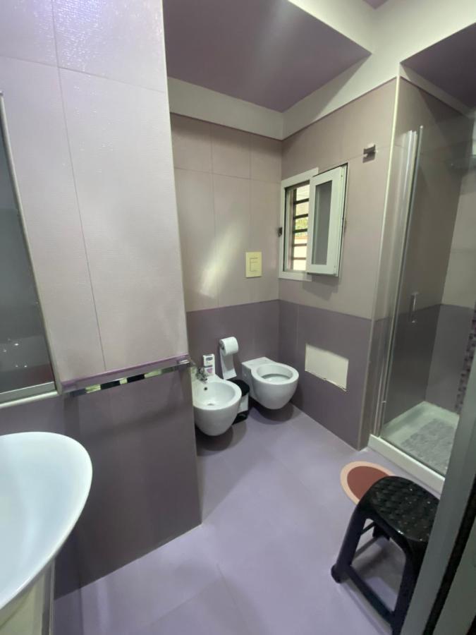 Napoli Centro Casa Con Due Camere E Cucina 外观 照片